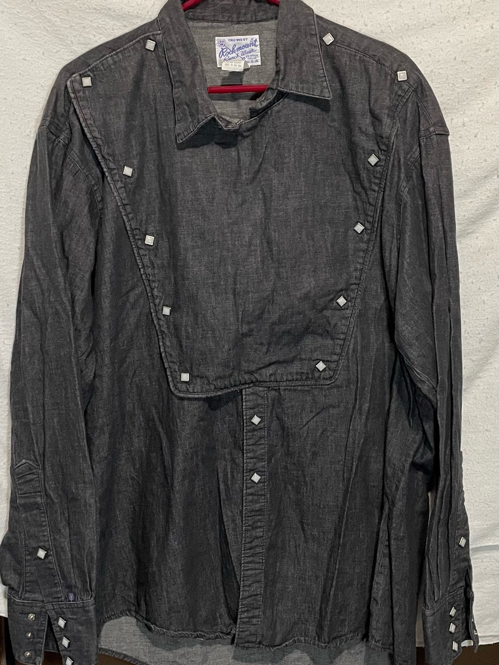 Rockmount Vintage-Inspired Men's diamond shaped Snap Detail Black Dress Shirt